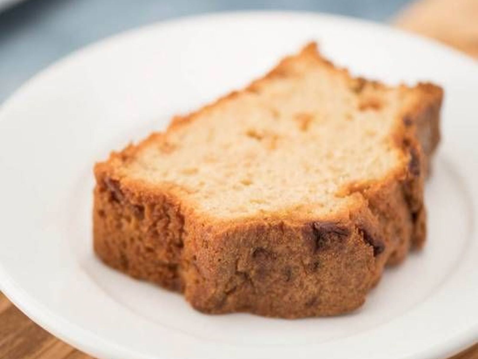 Order Banana Tea Bread food online from Caffe Nero store, Beverly on bringmethat.com
