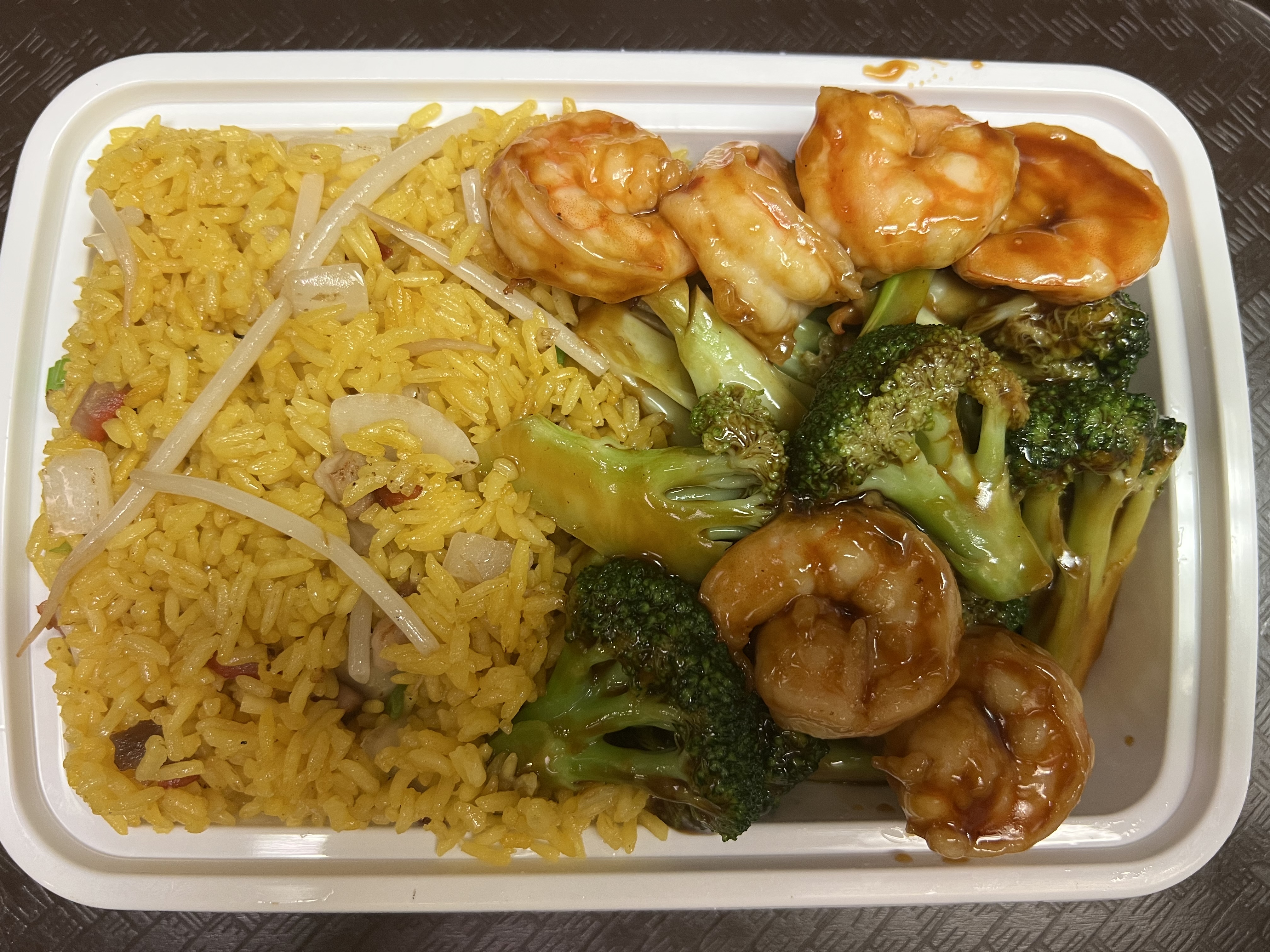 Order C19. Shrimp with Broccoli Combination Platter food online from Hong Kong Restaurant store, Hackensack on bringmethat.com