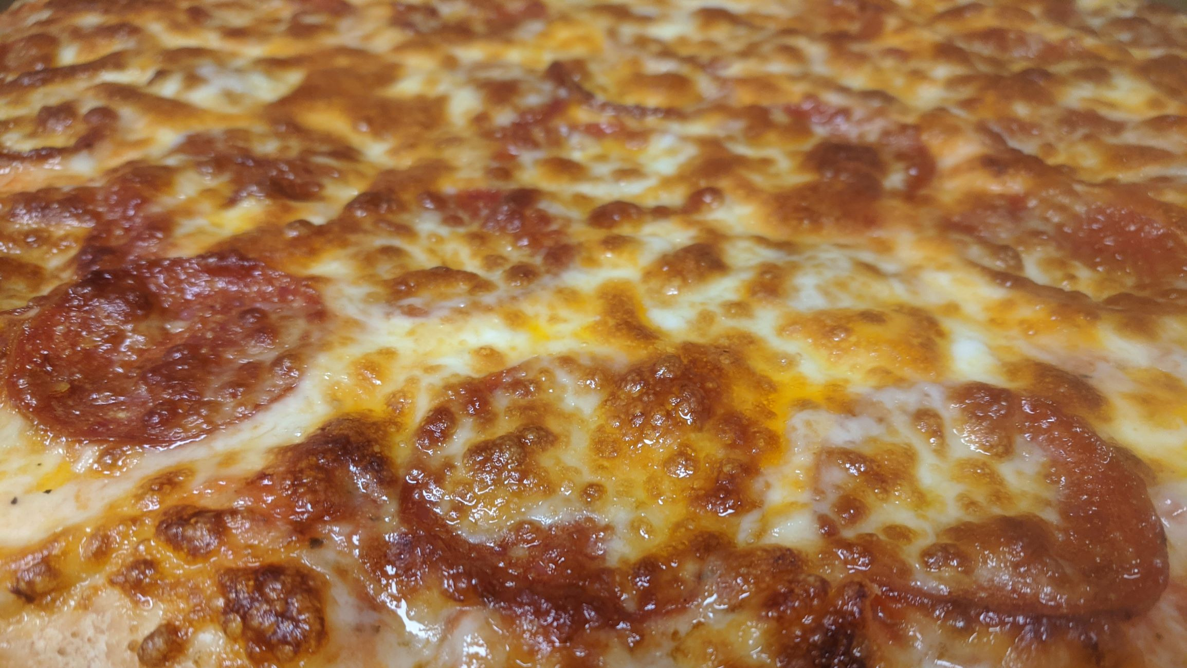 Order Cheese Pizza Small 8" (4 Slices) food online from Avers Pizza store, Bloomington on bringmethat.com