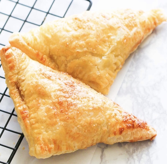 Order Apple Turnover food online from Taste Cafe & Grill store, Ozone Park on bringmethat.com