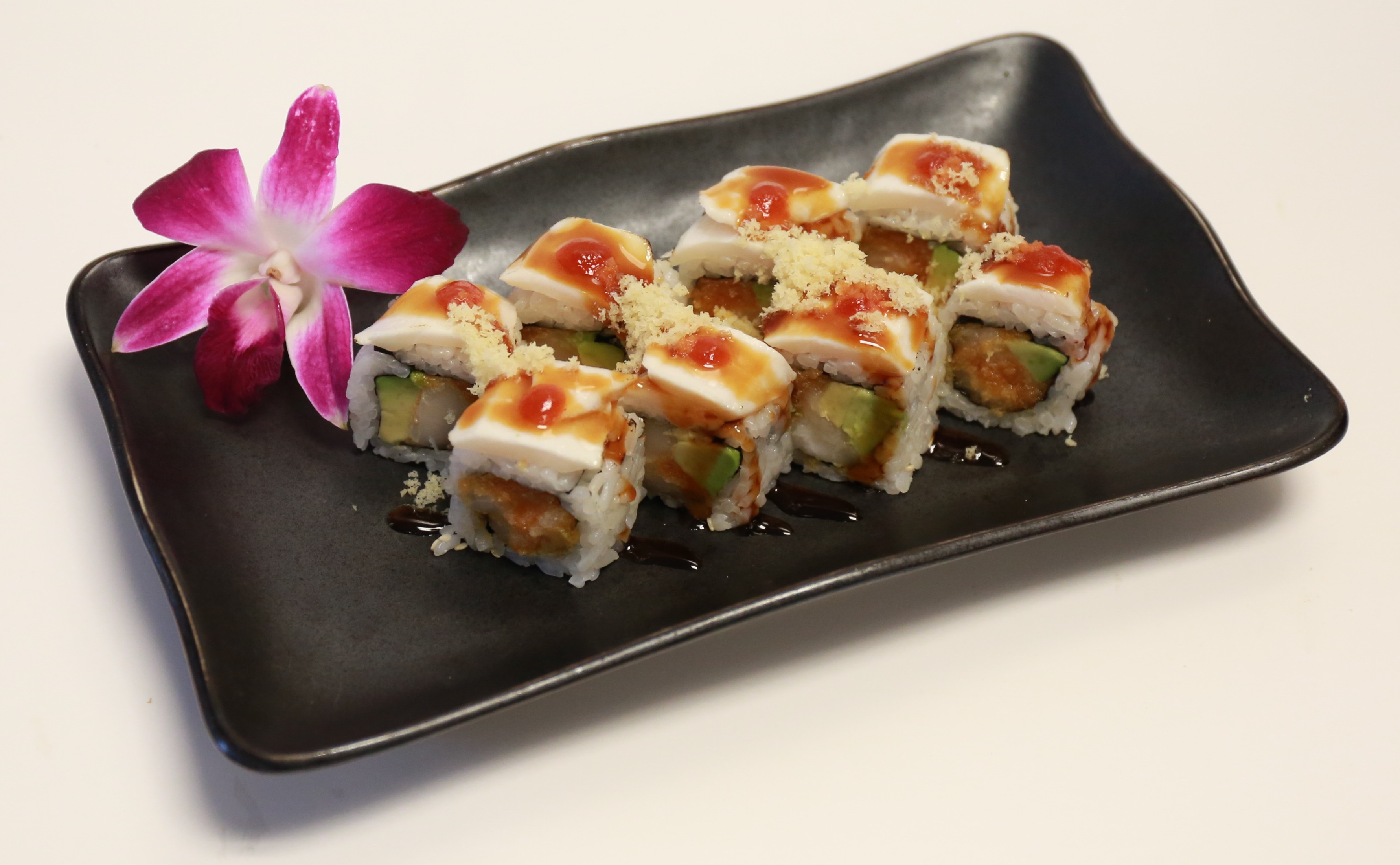 Order Snow White Roll food online from Sakura store, Chicago on bringmethat.com