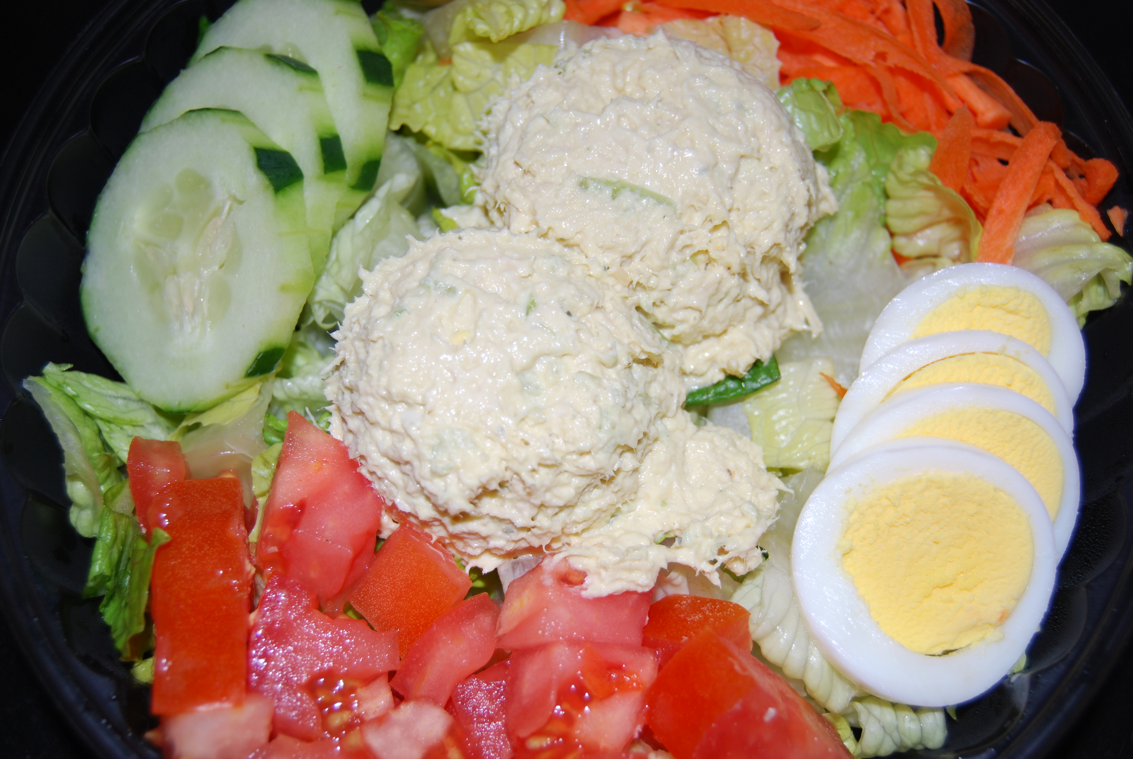 Order Garden Salad with your choice of protein.  food online from Coffee to Go store, Miami on bringmethat.com