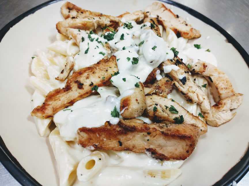 Order Chicken Alfredo food online from Mojo Pub -N- Grill store, Youngstown on bringmethat.com