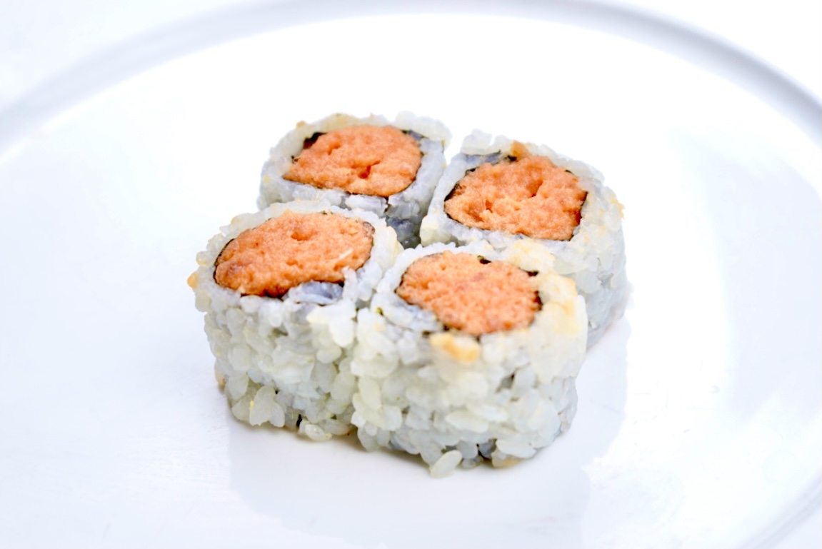 Order Spicy Tuna Roll food online from Zutto Japanese American Pub store, New York on bringmethat.com