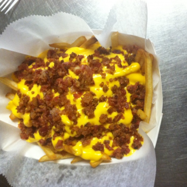 Order Cheese Fries food online from Ronzio Pizza & Subs store, Warwick on bringmethat.com