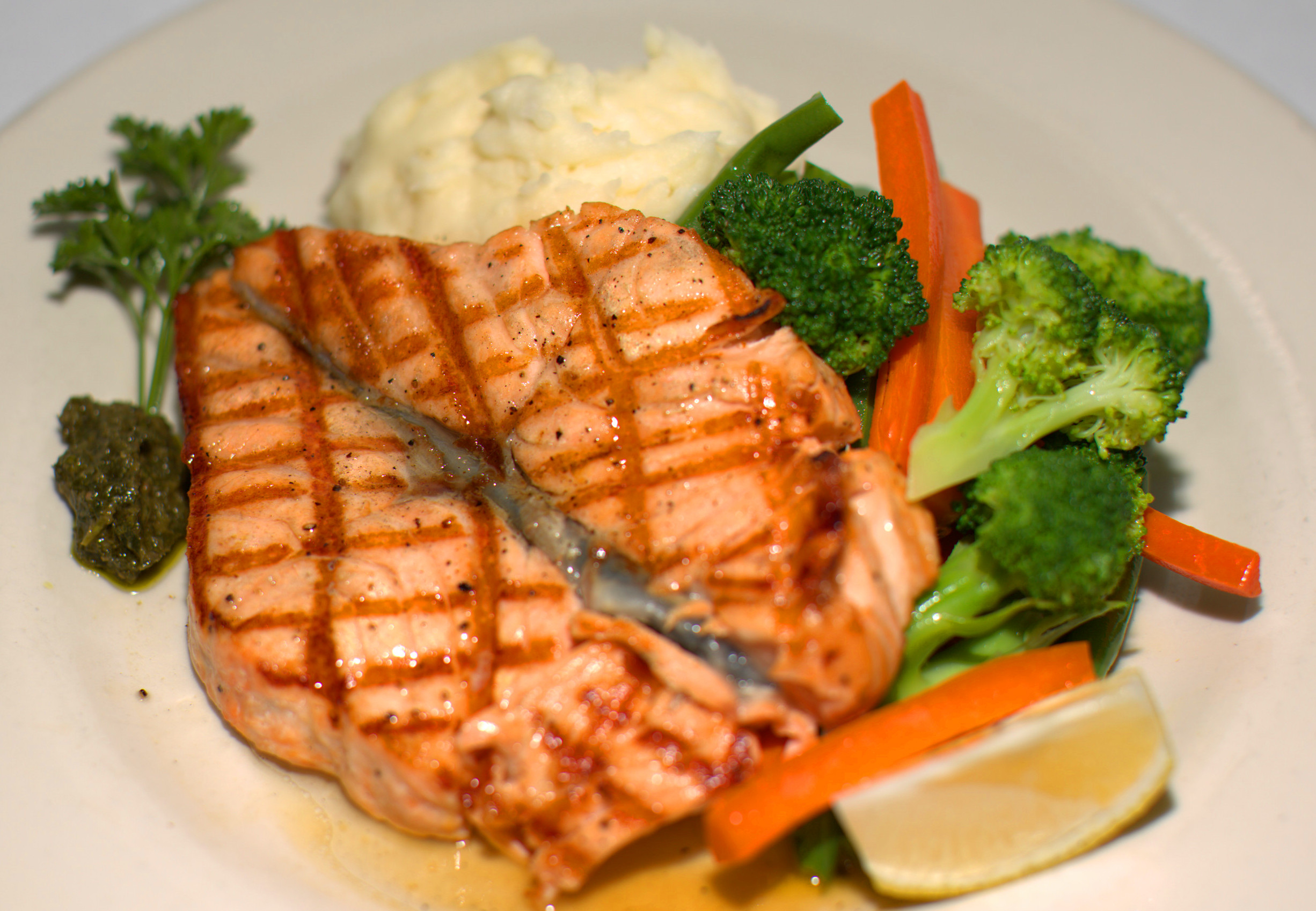 Order M1. Grilled Salmon food online from Pomodoro store, New York on bringmethat.com