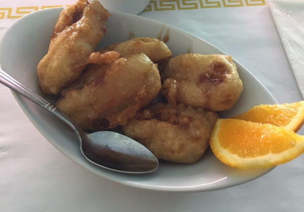 Order D2. Fried Banana with Honey food online from Ladda Thai Cuisine store, San Jose on bringmethat.com