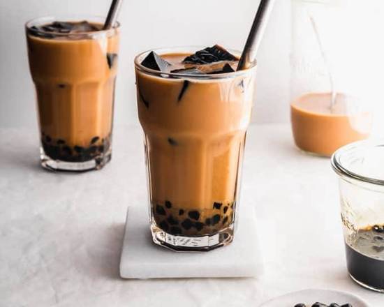 Order Chocolate Bubble Tea food online from Mocha Town store, Newark on bringmethat.com