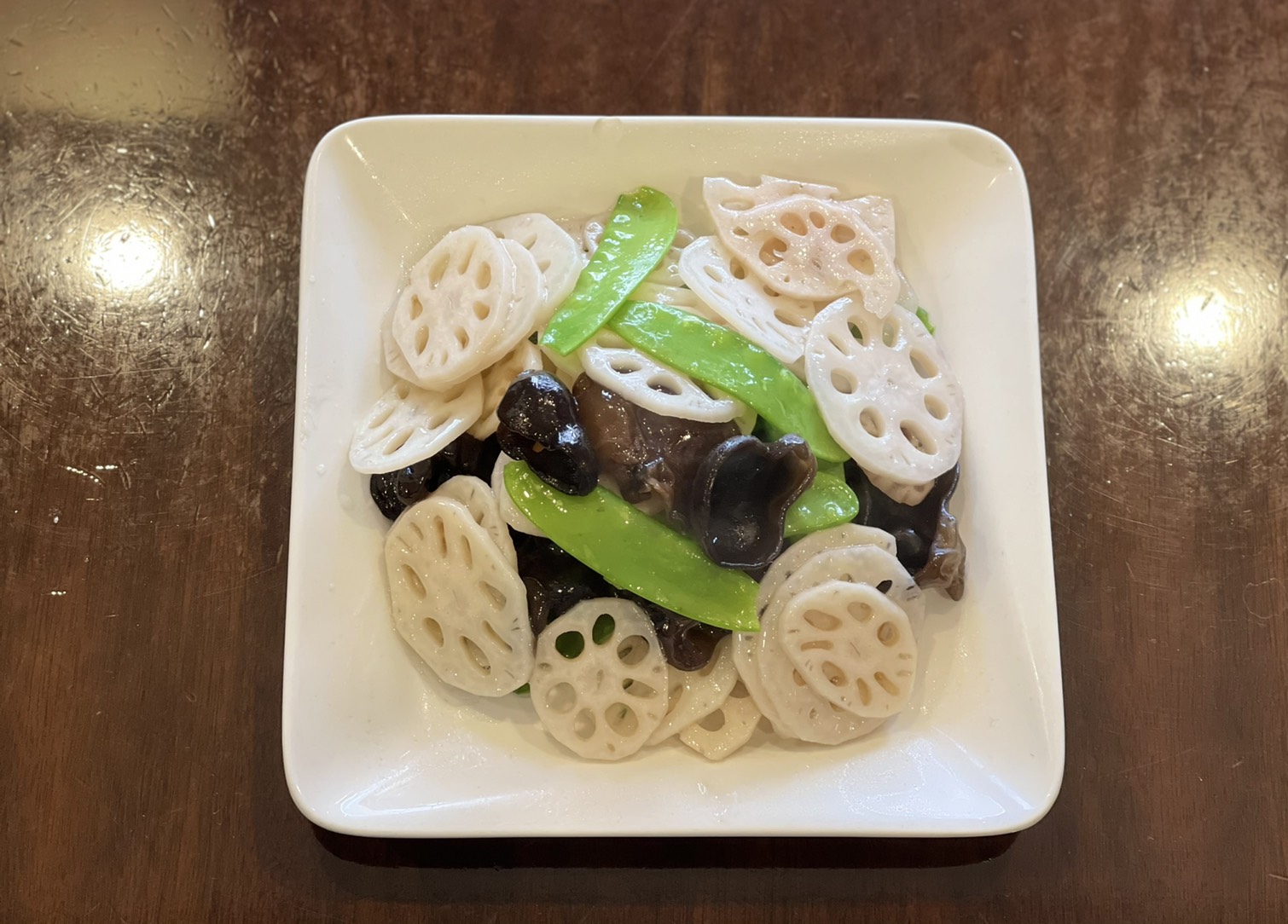 Order Lotus Root with Snow Peas 雪豆蓮藕 food online from Vege Paradise store, San Gabriel on bringmethat.com