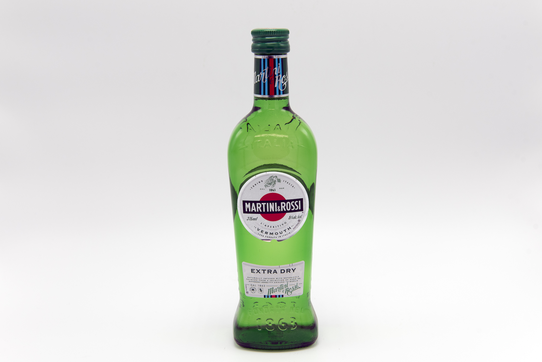 Order Martini&Rossi , dry vermouth  food online from Sandpiper Liquors store, Summerland on bringmethat.com