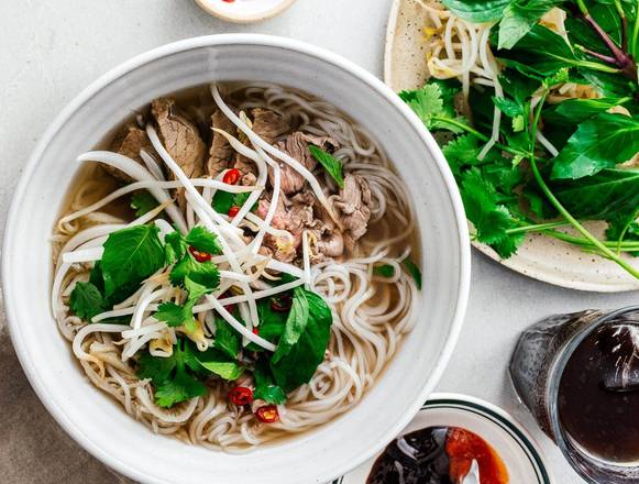 Order Thai Pho Noodle Soup food online from Thai Elephant store, Cleveland on bringmethat.com