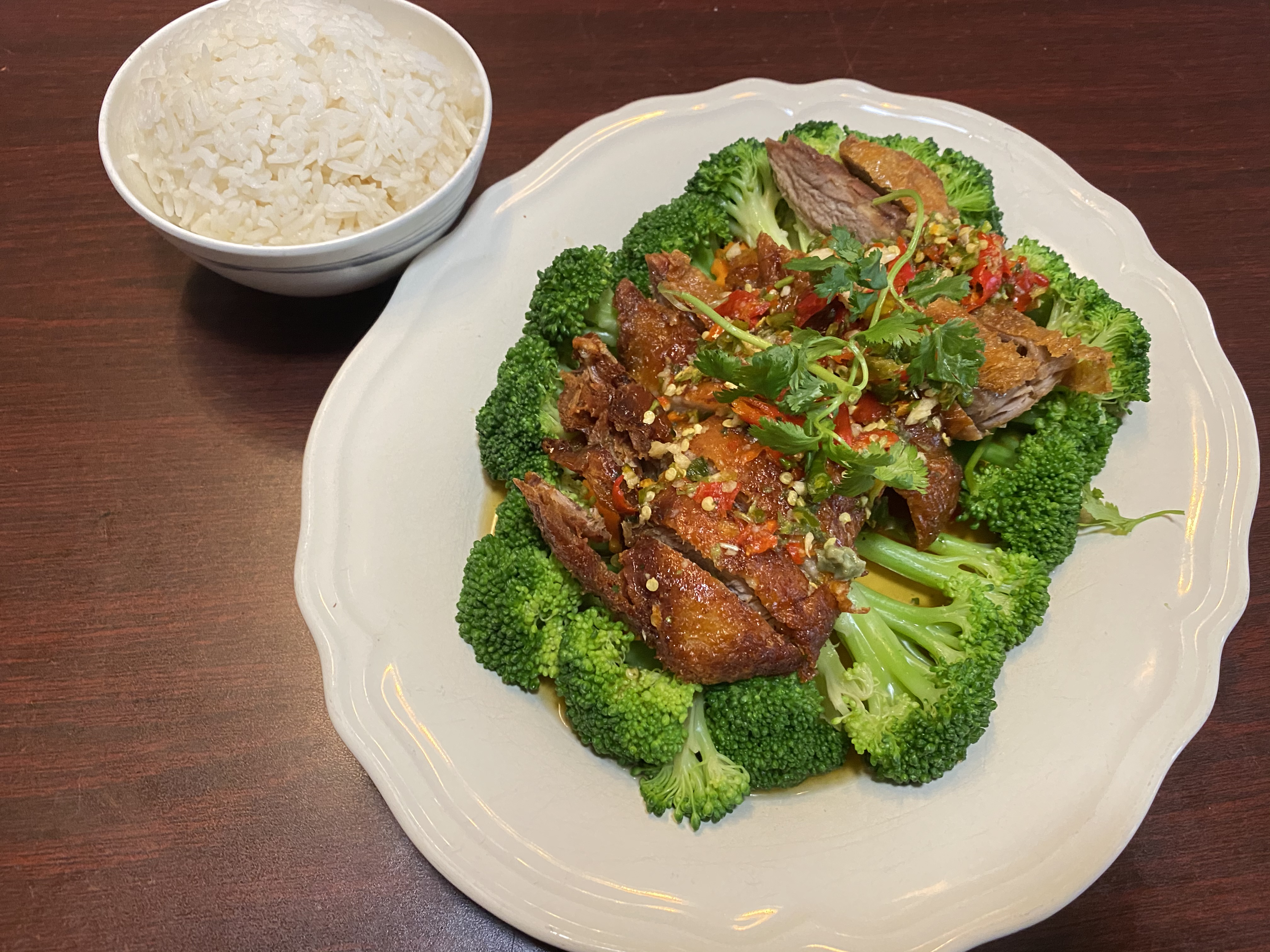 Order Chili Duck food online from Yummy thai cuisine store, Cambridge on bringmethat.com