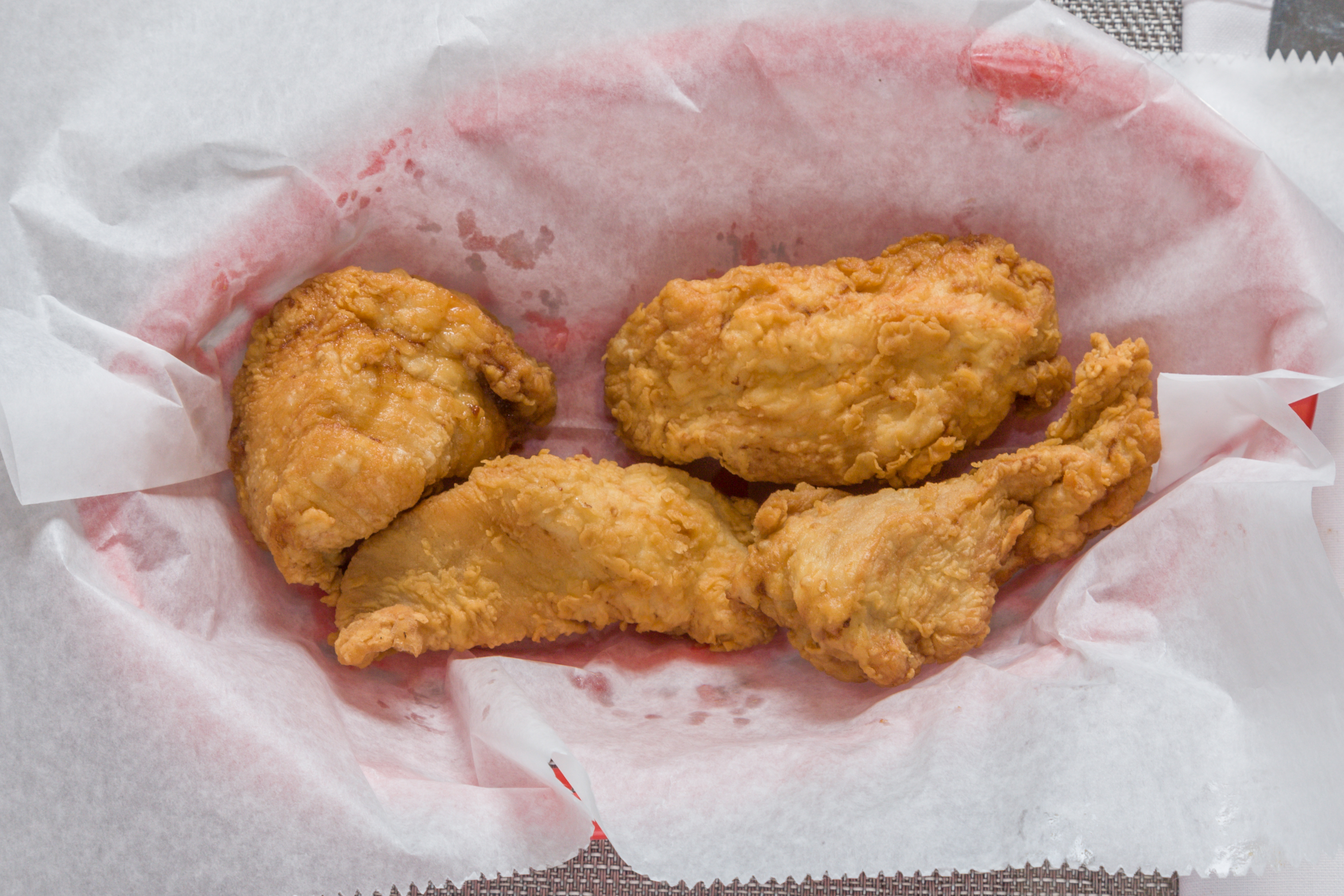 Order Kids Basket Fresh Chicken Fingers food online from Foster's Grille store, Alexandria on bringmethat.com