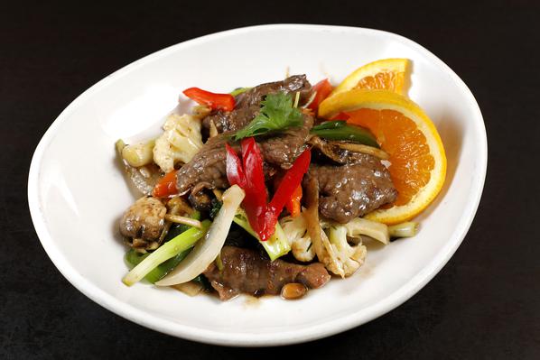 Order Pad Khing food online from Thaitanic Streetfood store, Sausalito on bringmethat.com
