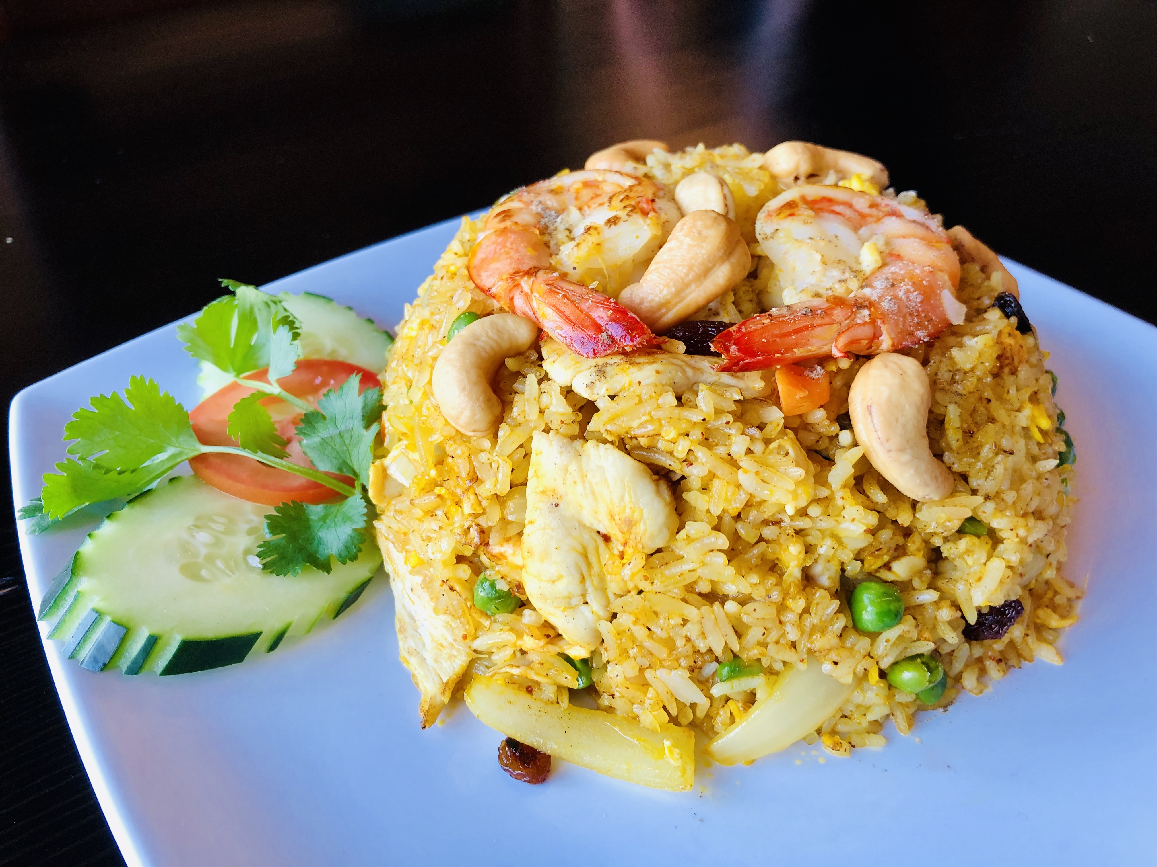 Order Pineapple Fried Rice food online from Thai Avenue store, Garden Grove on bringmethat.com