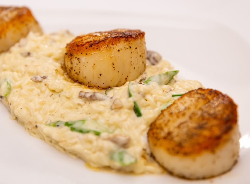Order Scallops Risotto food online from Gale Street Inn store, Mundelein on bringmethat.com