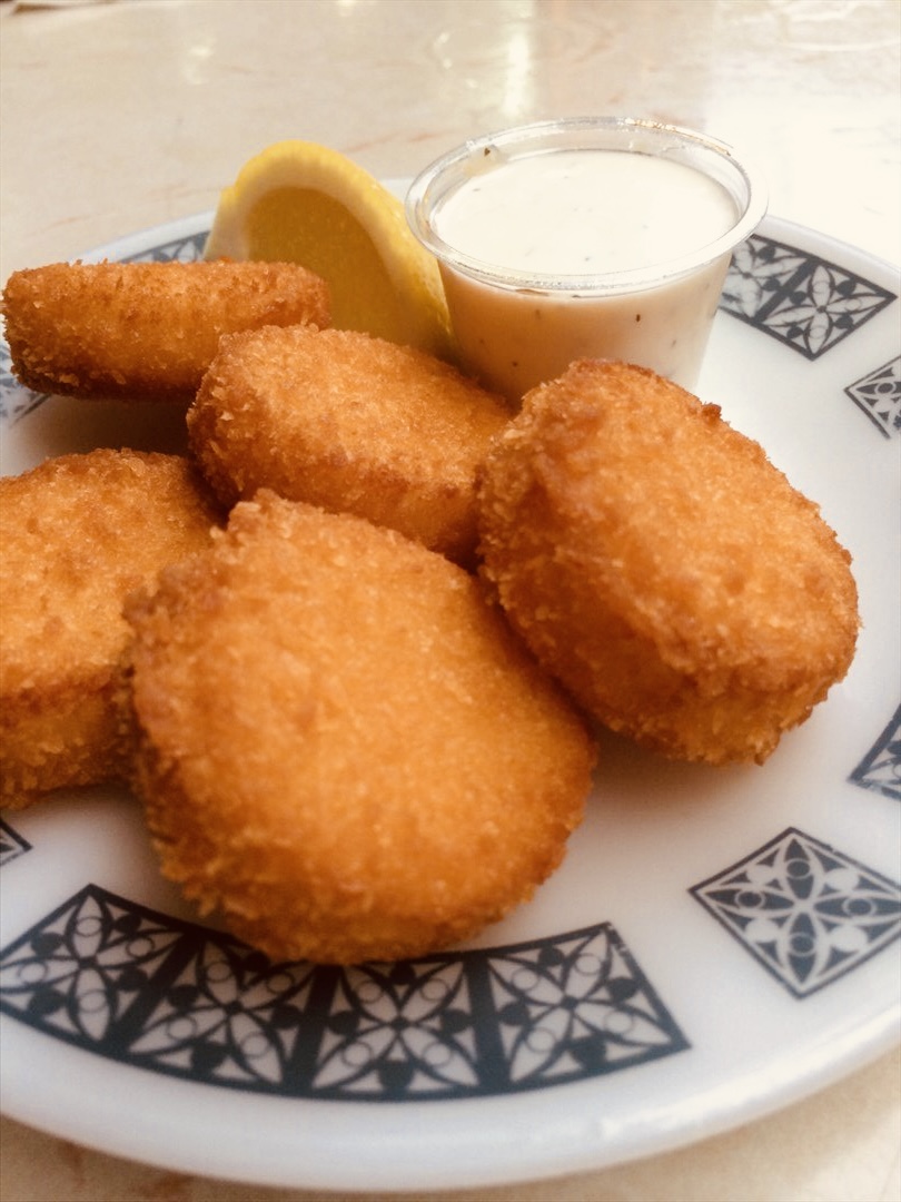 Order A3. Fried Scallops with tartar sauce food online from New 888 kitchen store, Maspeth on bringmethat.com
