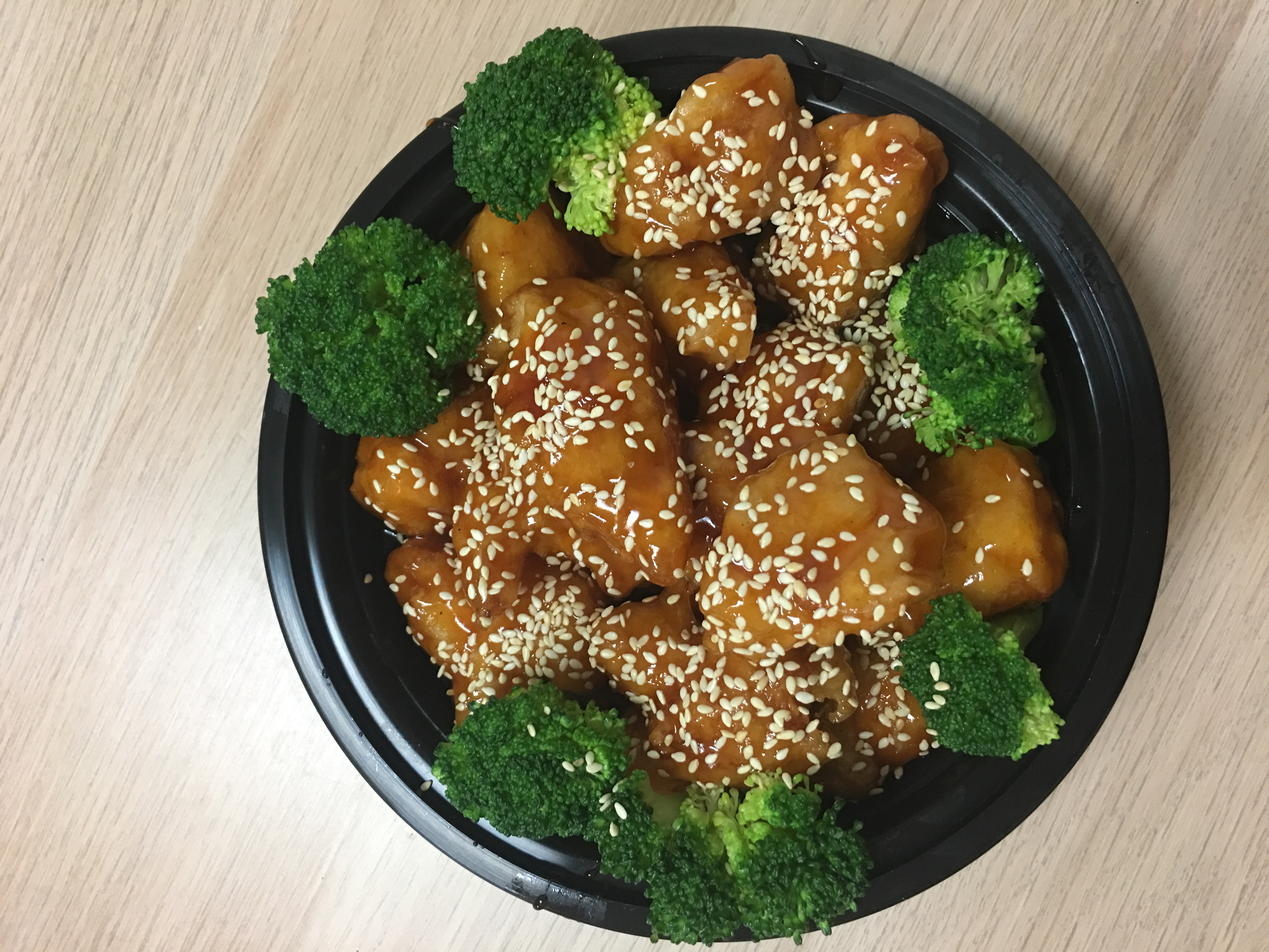 Order S7. Sesame Chicken food online from China Express store, Arlington on bringmethat.com