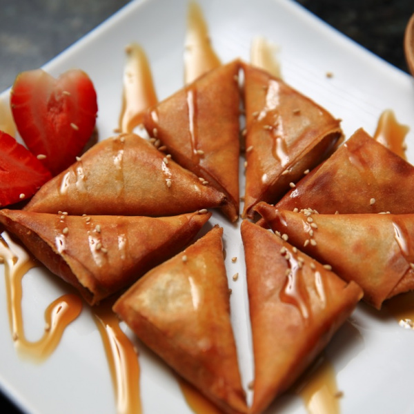 Order Fried Banana Samosa food online from Thai Touch store, Glendale on bringmethat.com