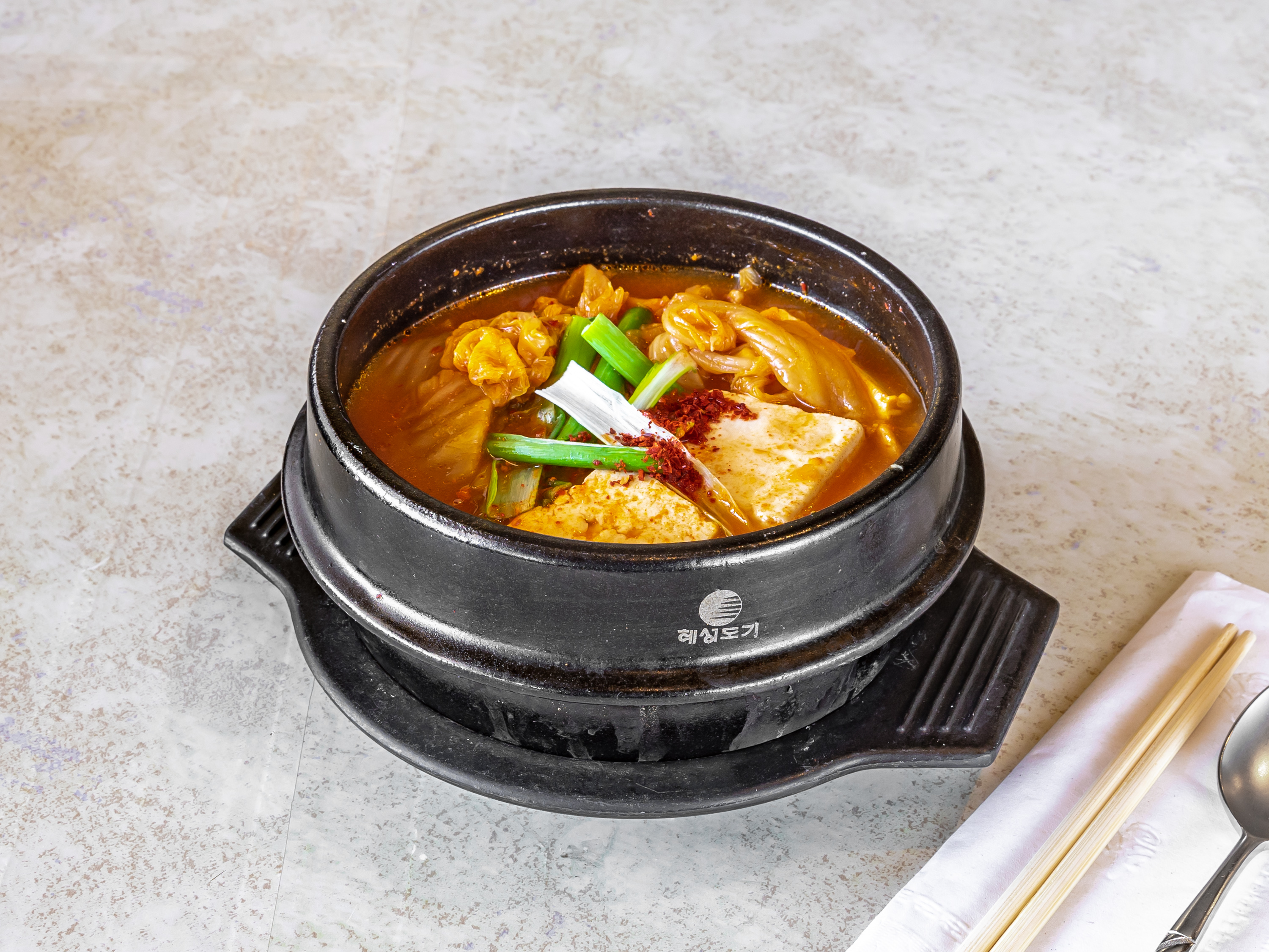 Order Kimchi Stew 김치찌게 food online from Go Ba Woo store, Tappan on bringmethat.com