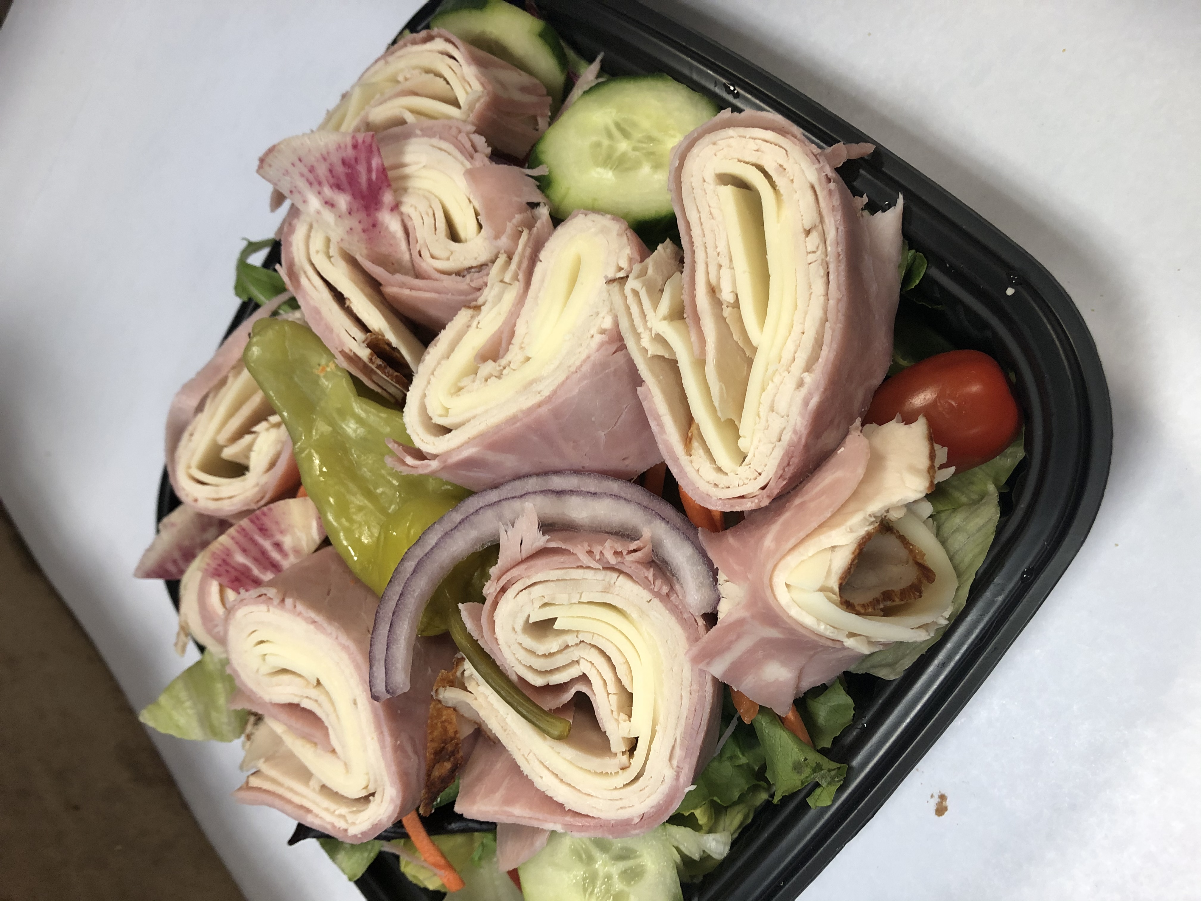 Order Chef Salad food online from Gregory House Of Pizza store, Belmont on bringmethat.com