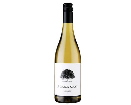 Order Black Oak Chandonay, 750mL wine food online from Cold Spring Liquor store, Liberty Hill on bringmethat.com