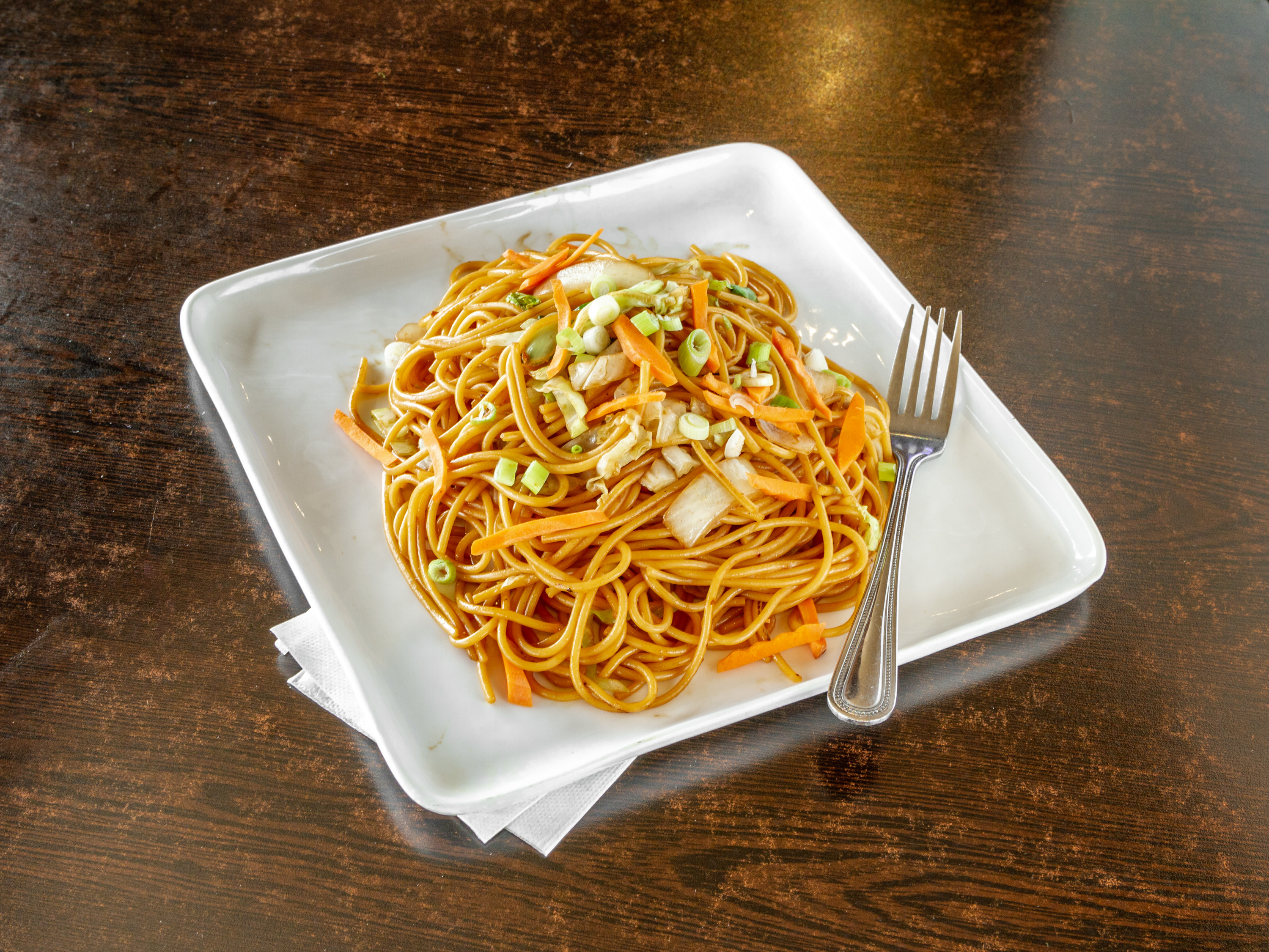 Order 43. Chicken Lo Mein food online from Wok & Roll store, Tucson on bringmethat.com