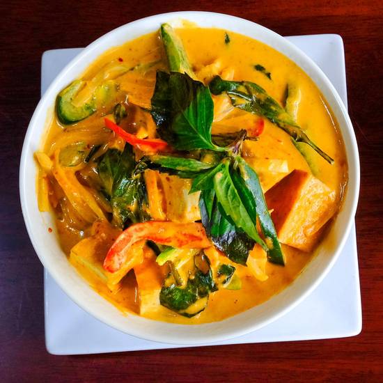 Order H82. Gaeng Daeng food online from Opart Thai House store, Chicago on bringmethat.com