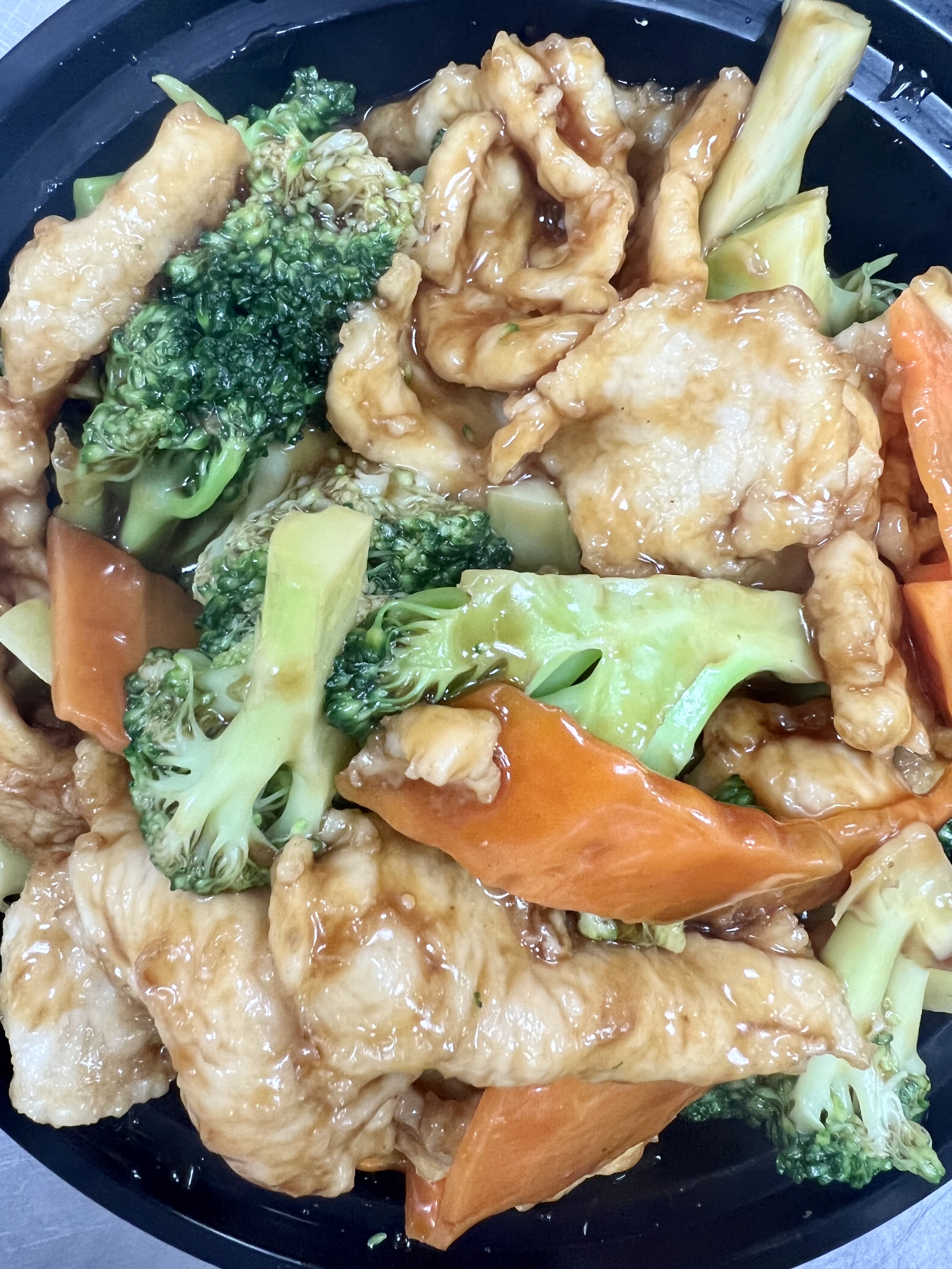 Order Chicken with Broccoli food online from Montclair Chinese Cuisine store, Dumfries on bringmethat.com