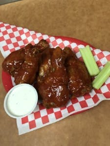 Order Chicken Wings food online from College Town Pizzeria store, Fairbanks on bringmethat.com