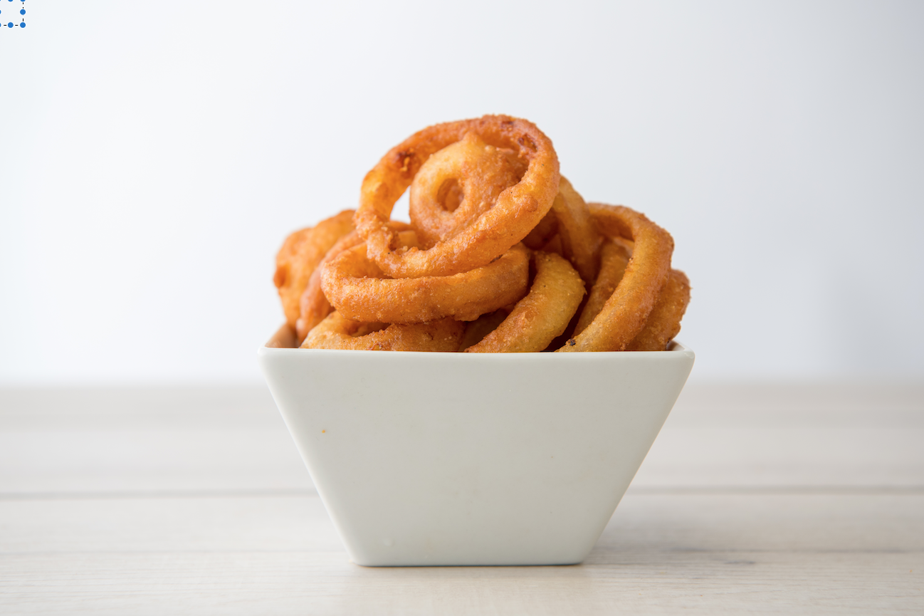 Order Beer Battered Onion Rings food online from Canter Deli store, Los Angeles on bringmethat.com