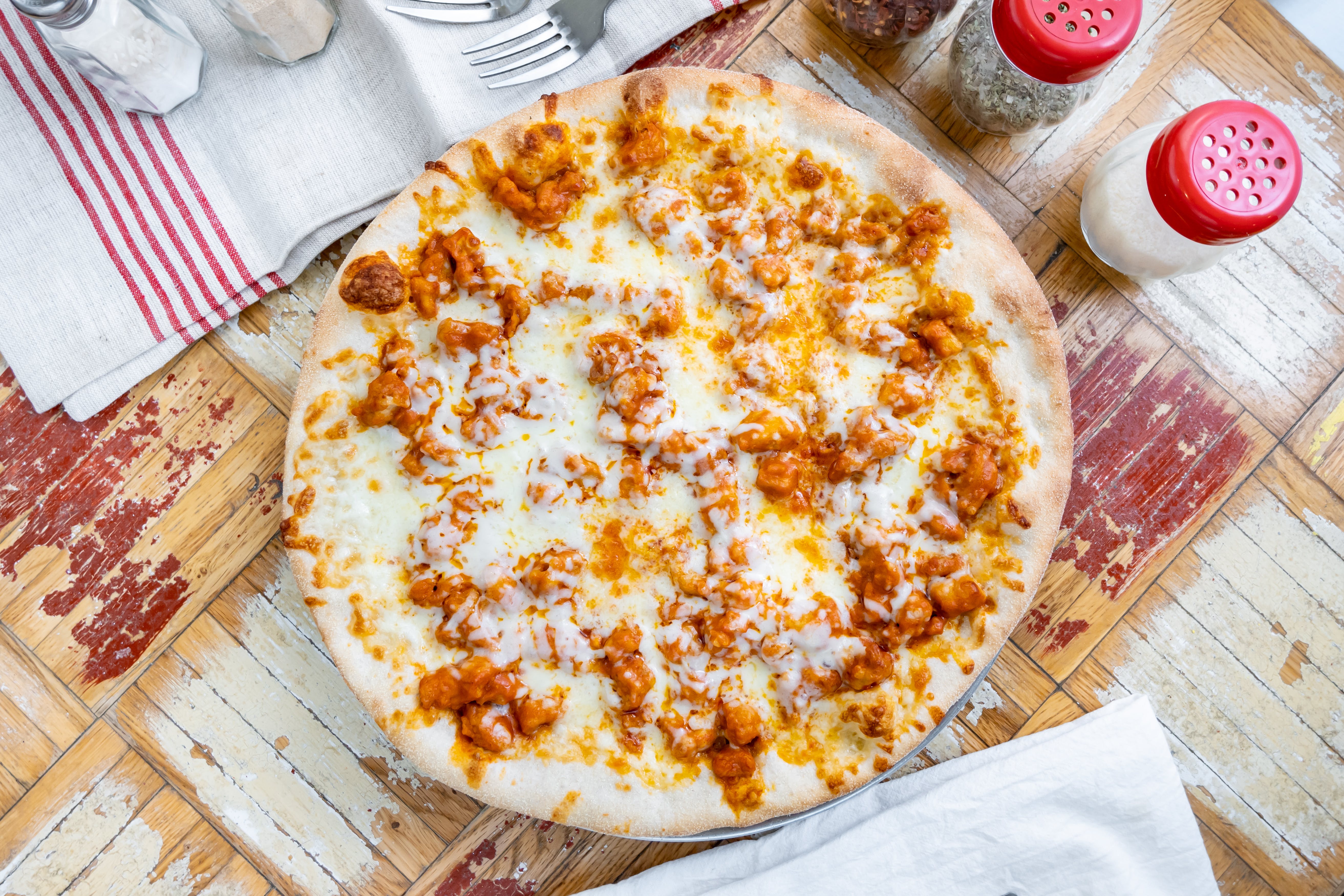 Order Buffalo Chicken Pizza - Personal food online from Di Francesco Pizza store, Westampton on bringmethat.com