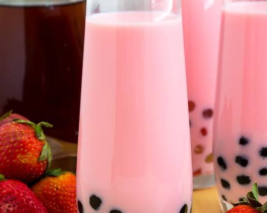 Order Strawberry Coconut Smoothie food online from Soup Kettle Grille store, Meridian on bringmethat.com