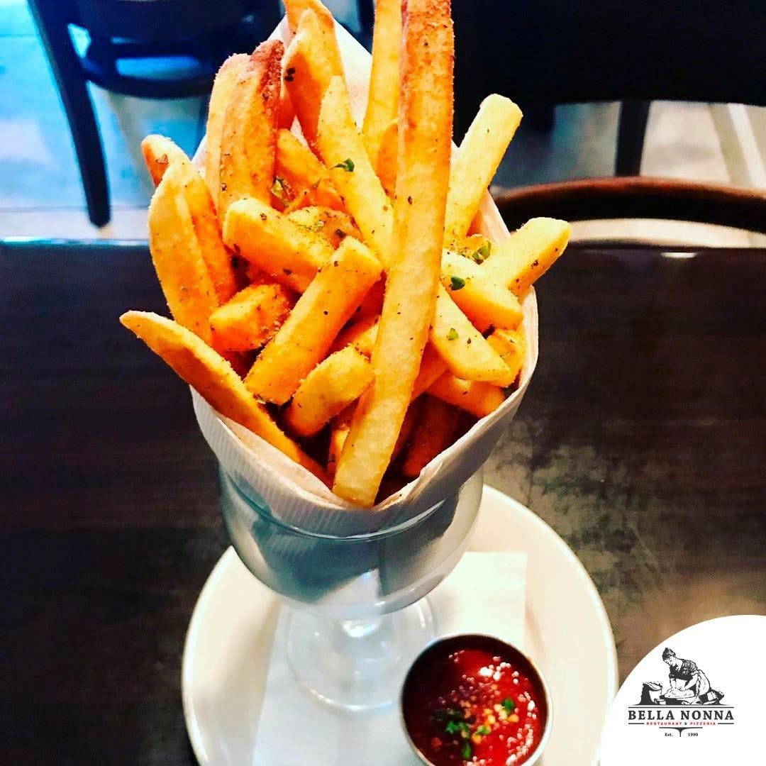 Order French Fries - Side food online from Bella Nonna Pizza Restaurant store, Greenwich on bringmethat.com