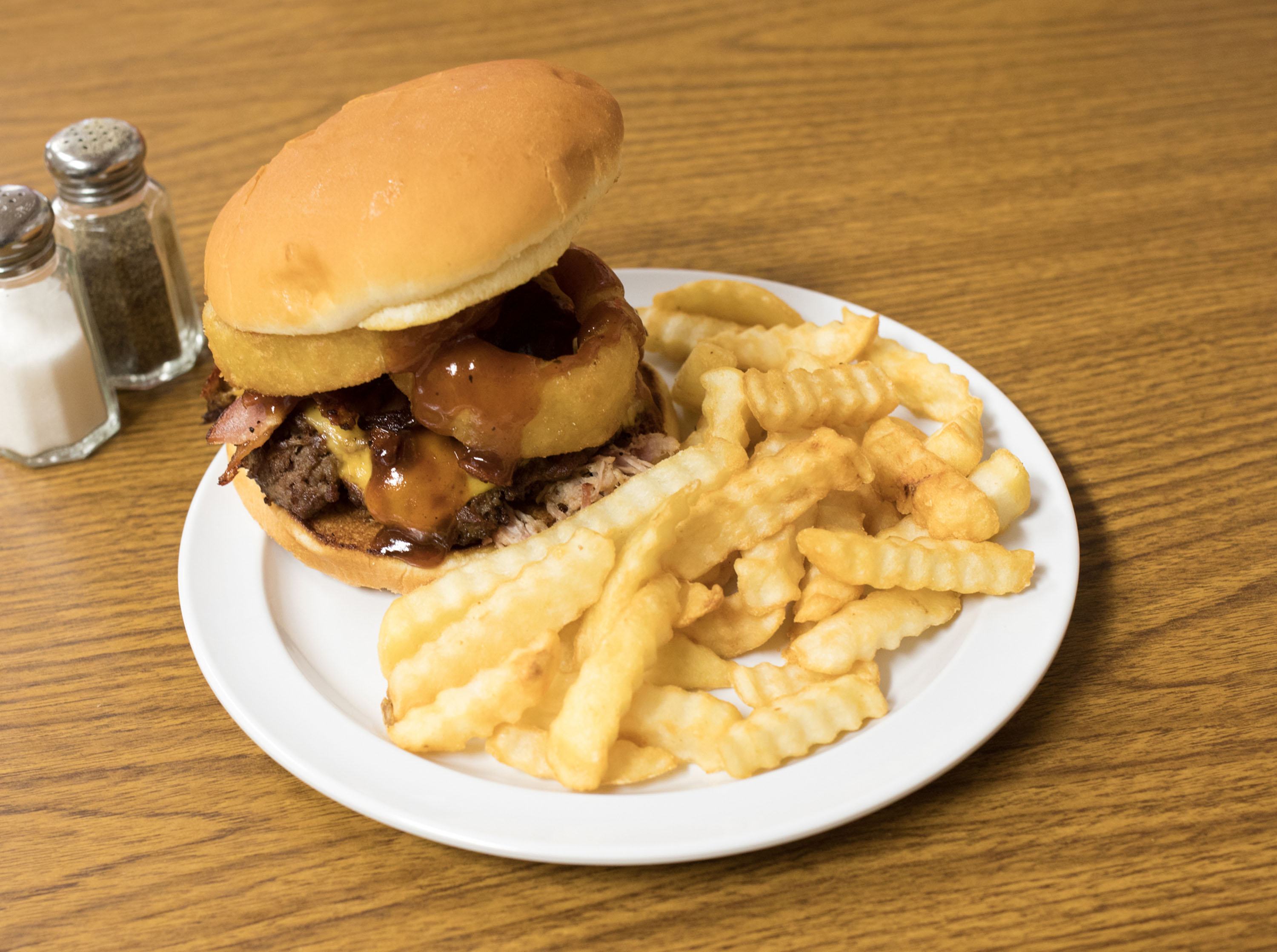 Order Single John Wayne Burger food online from Tacker Shake Shack store, Marion on bringmethat.com