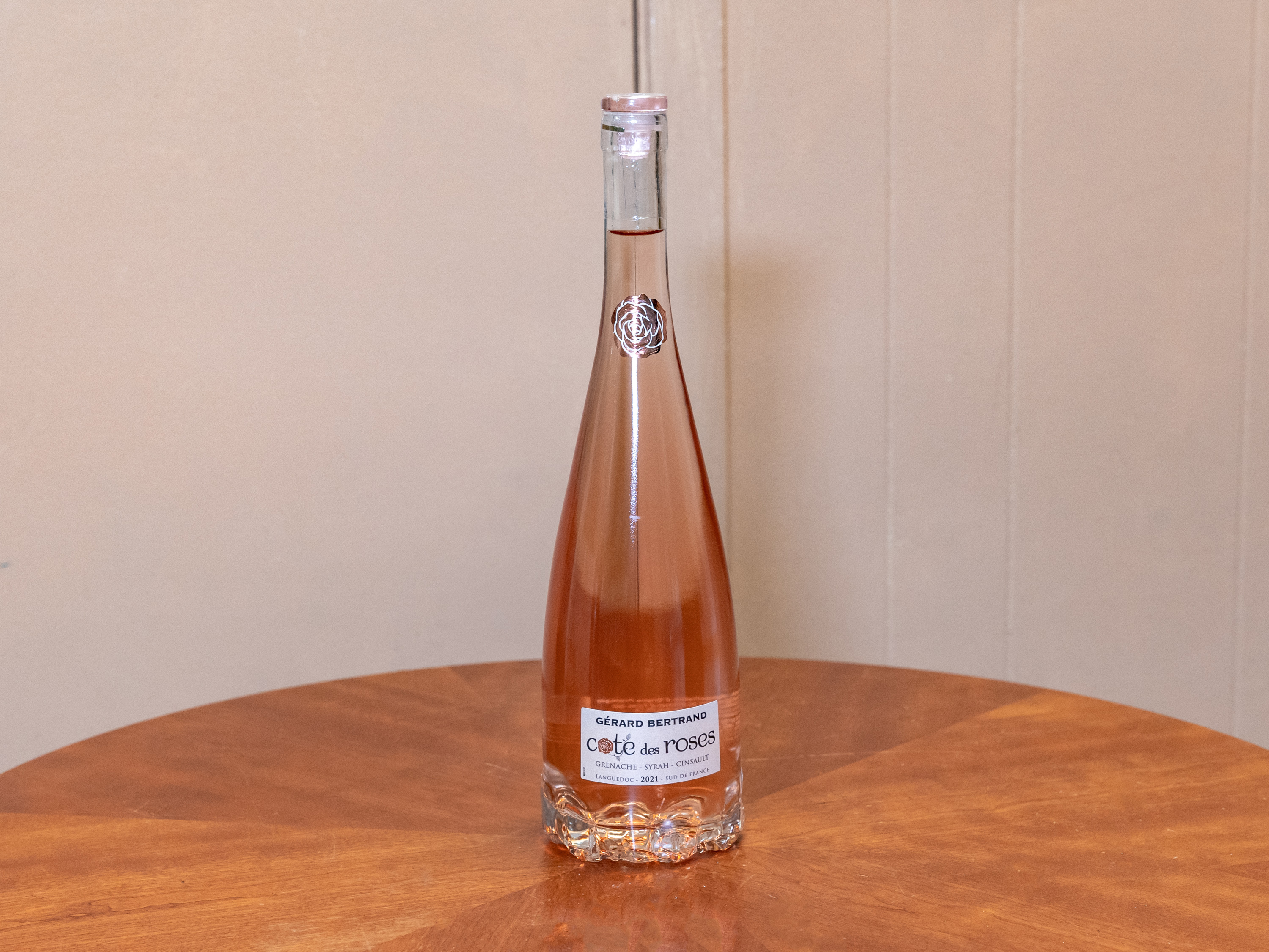 Order Gerard Bertrand Cotes Des Roses, 750 ml. Wine food online from Jose's Wines & Liquors store, Valley Cottage on bringmethat.com