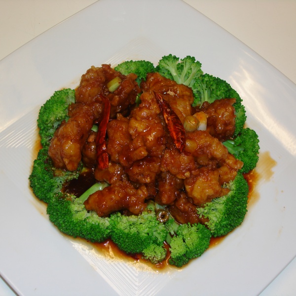 Order S4. General Tso's Chicken food online from Empire express chinese restaurant store, Brooklyn on bringmethat.com