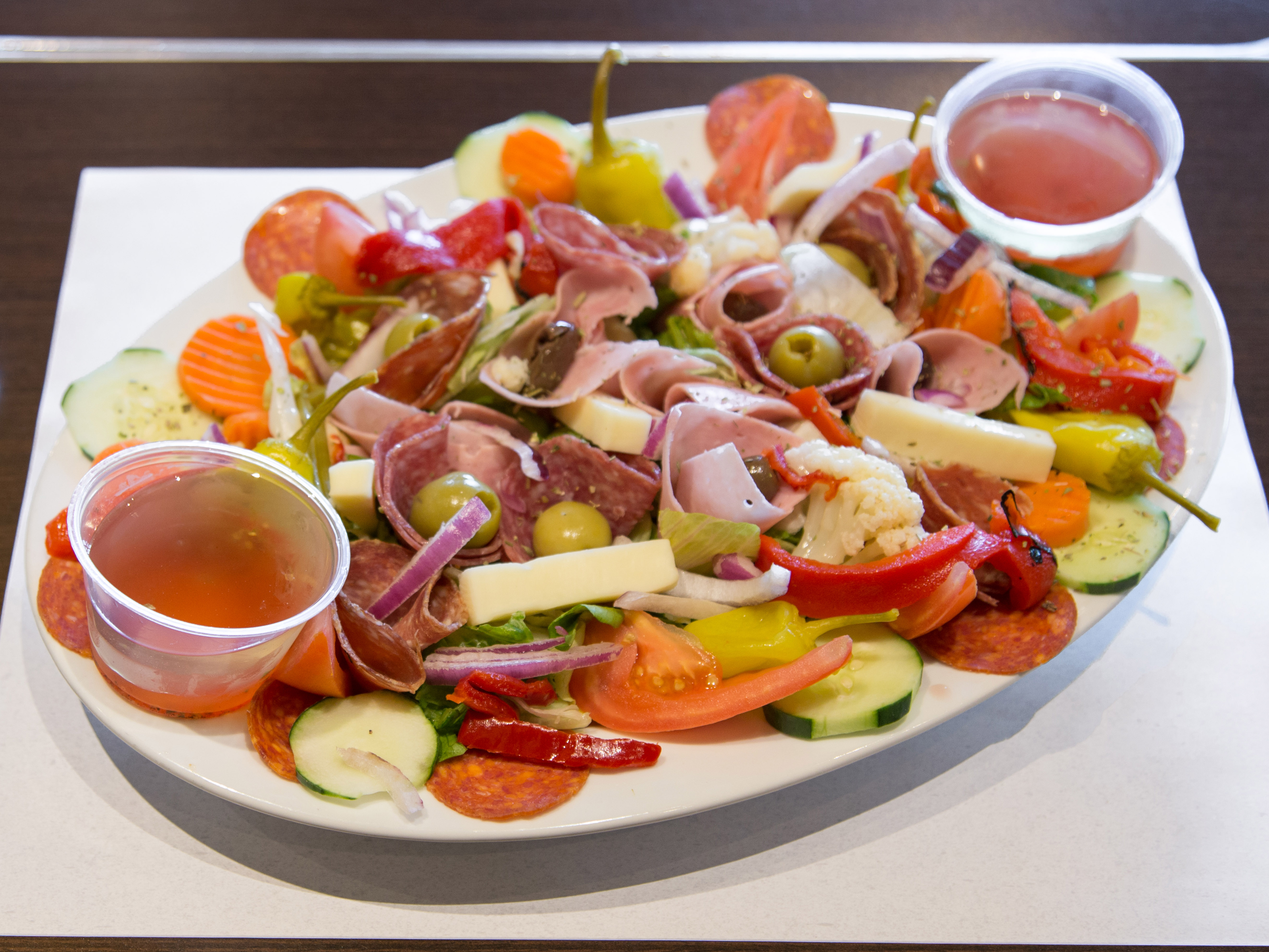 Order Antipasto Salad food online from Dalisa Pizza store, North Babylon on bringmethat.com