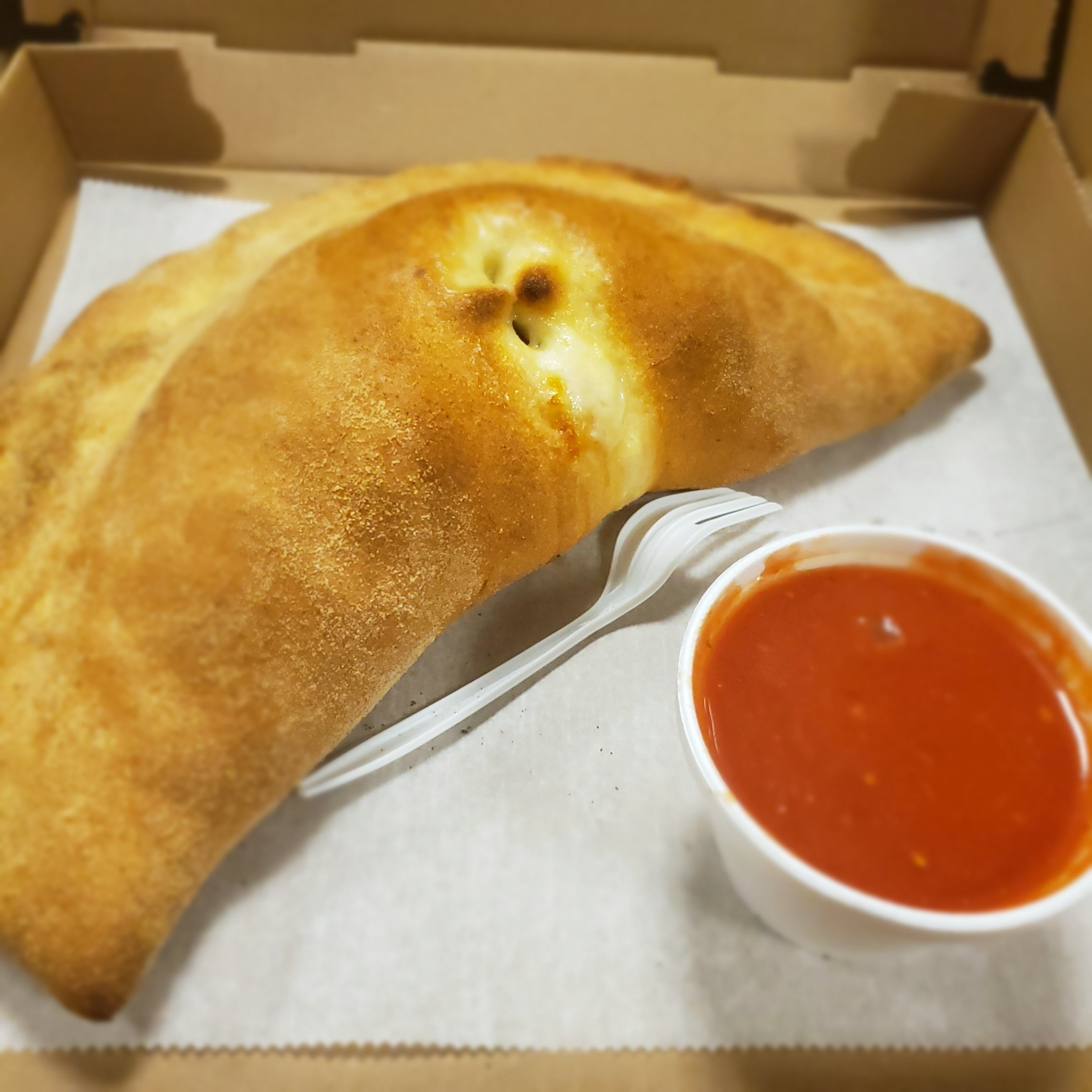 Order Cheese Calzone - Calzones food online from Mex & Taly Pizza store, Bridgeport on bringmethat.com