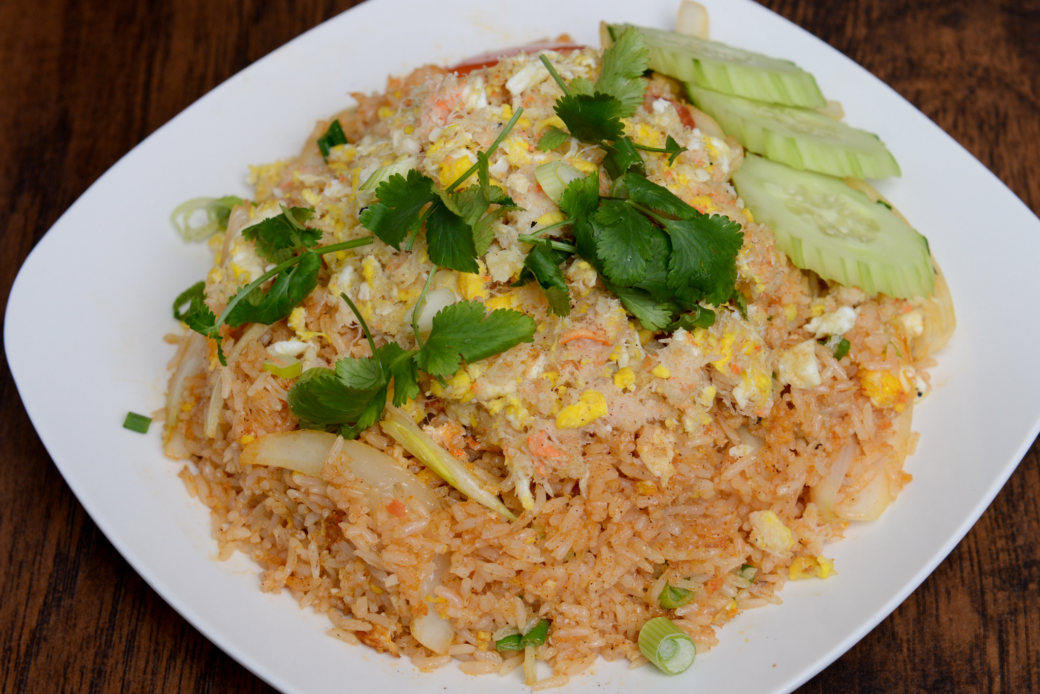 Order 72C. Crab Fried Rice food online from Rincome store, Northridge on bringmethat.com