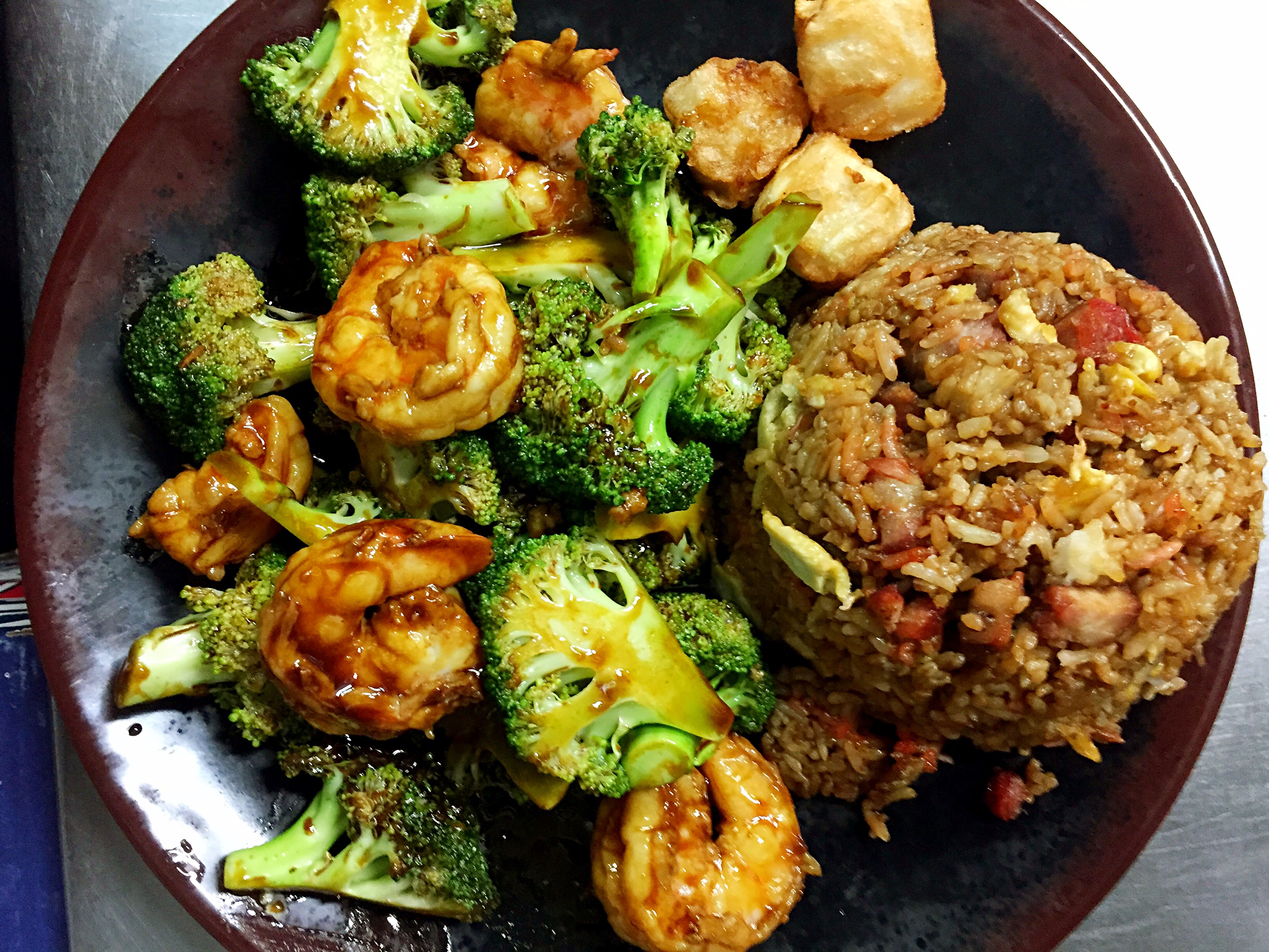 Order C19. Jumbo Shrimp Broccoli Combination Platter food online from No.1 chinese restaurant store, New York on bringmethat.com
