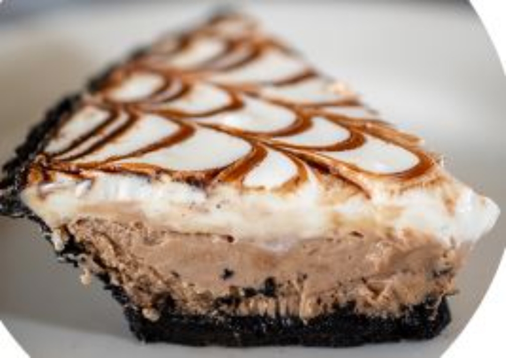 Order Kahlua Cream Cheese Slice food online from Marie Callender store, Fresno on bringmethat.com