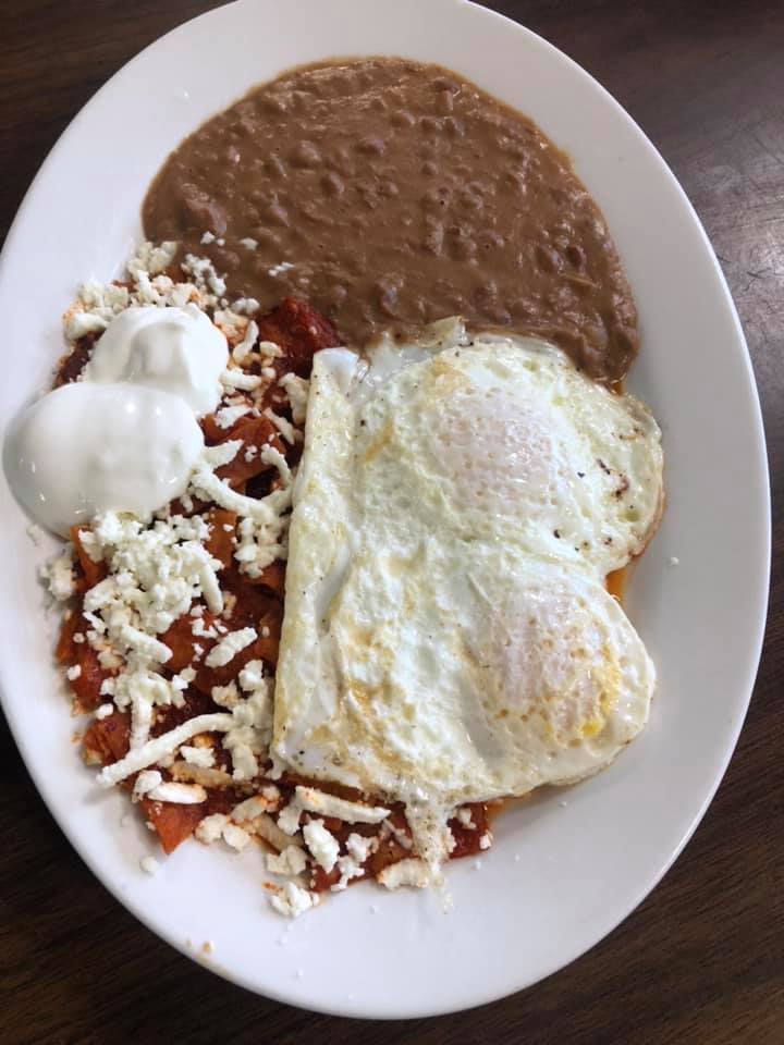 Order Chilaquiles Especiales food online from Taquerias Michoacan store, Houston on bringmethat.com