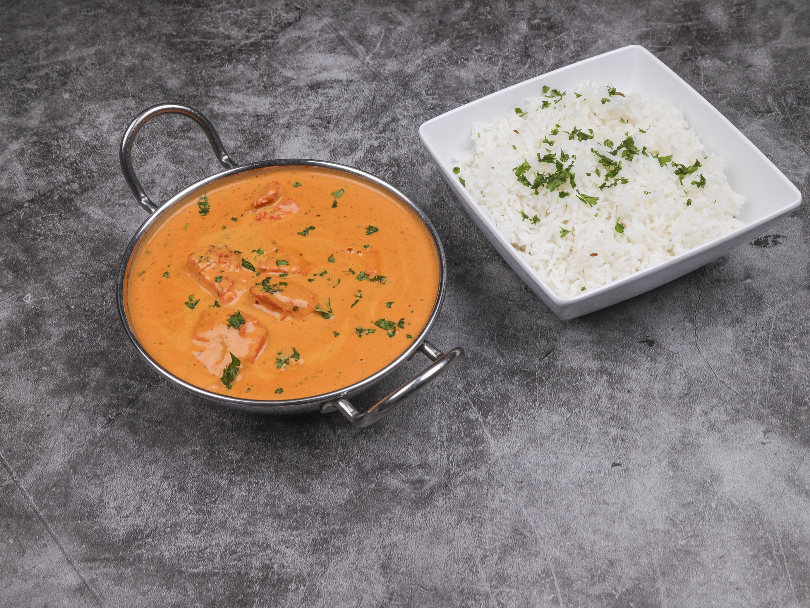 Order Chicken Tikka Masala food online from Haveli Indian Grill & Cuisine store, West Chester on bringmethat.com