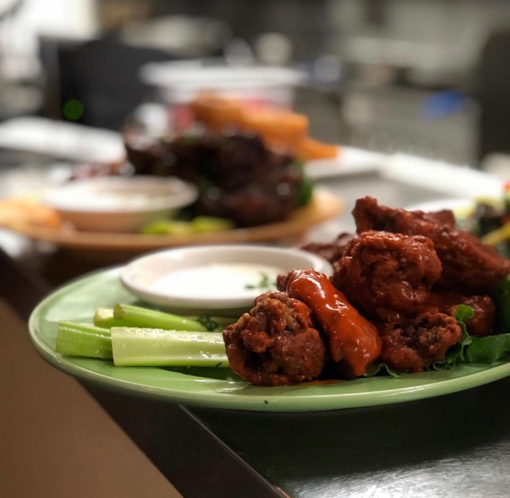 Order -Wings food online from Rick Desert Grill store, Palm Springs on bringmethat.com