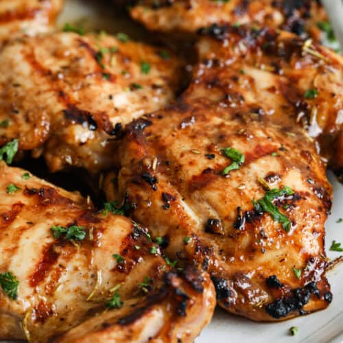 Order Grilled Chicken Thighs (NEW ITEM) food online from Salam store, Chicago on bringmethat.com