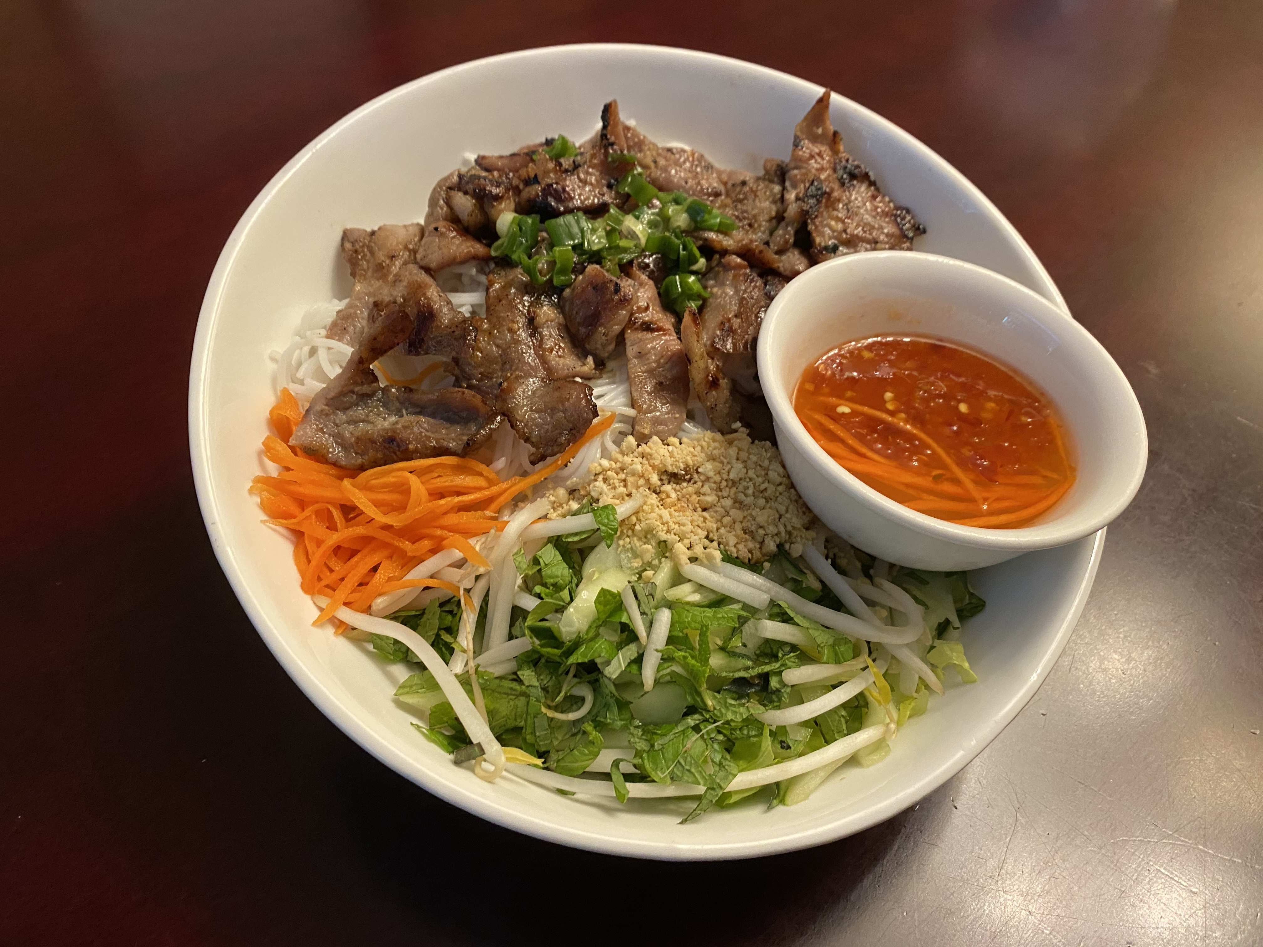 Order B3. Vermicelli with Grilled Pork food online from Bac Lieu Restaurant store, San Francisco on bringmethat.com