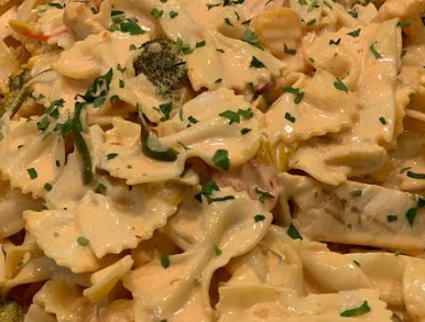 Order Chicken Pasta Salad with Russian Dressing food online from Zeytinia store, Atlantic City on bringmethat.com