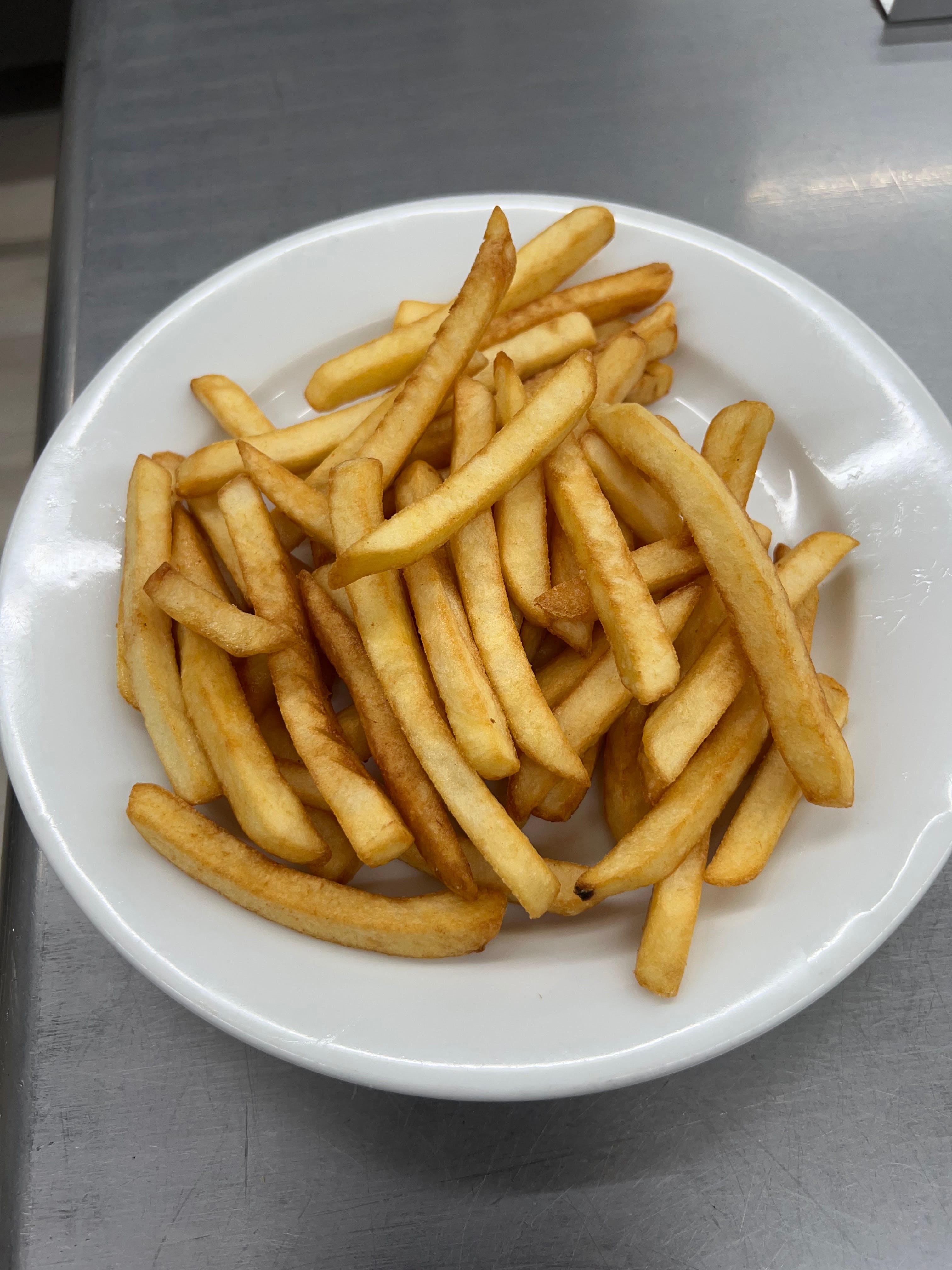 Order French Fries - Large food online from Andre's Pizza store, Oxford on bringmethat.com