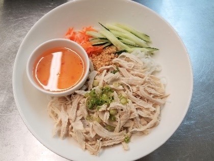 Order B7. Sliced Chicken Vermicelli food online from Pho 11 Vietnamese Restaurant store, State College on bringmethat.com